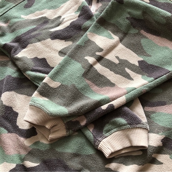 Aerie Camo Oversized 1/4 Zip Sweatshirt Size S - Picture 8 of 11